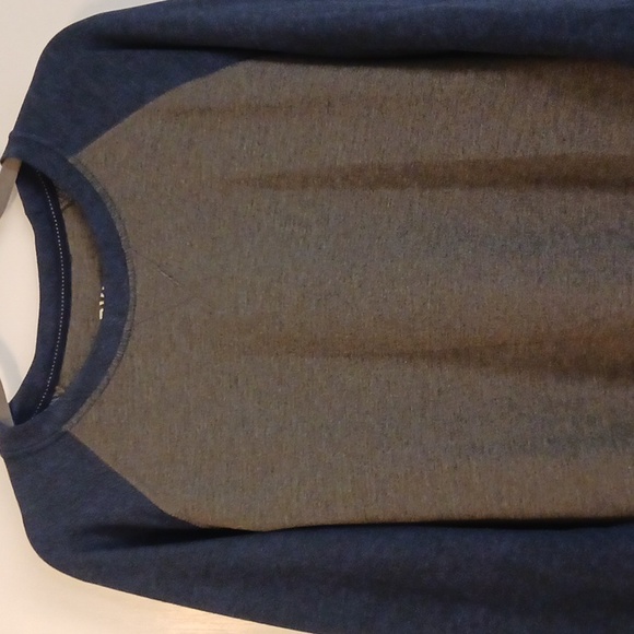 Orvis "Classic Collection" Baseball Style Long Sleeve T-Shirt in Size Large - Picture 2 of 8